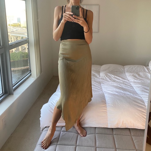 J. Lindeberg Dresses & Skirts - JLindeberg Skirt NEW!